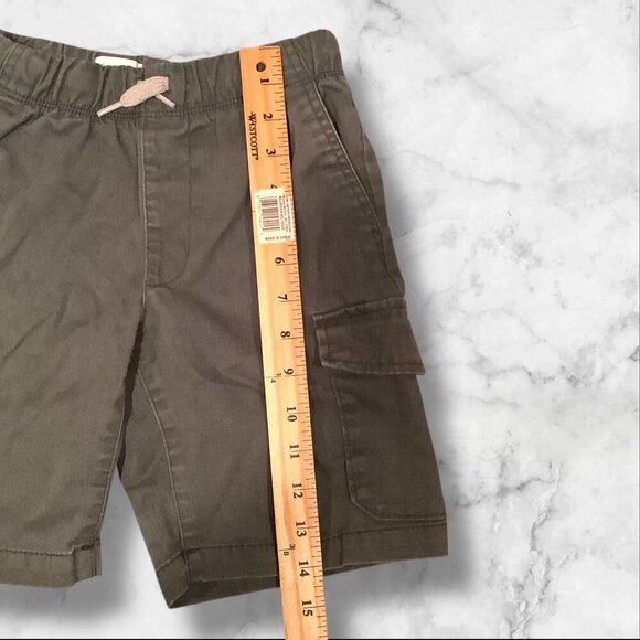 Old Navy Boys Gray Cargo Shorts Size  M 8 - Picture 10 of 13
